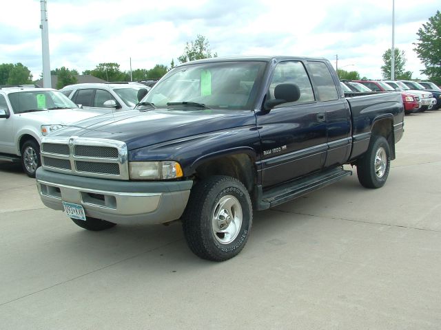 Dodge Ram 1500 1998 photo 3