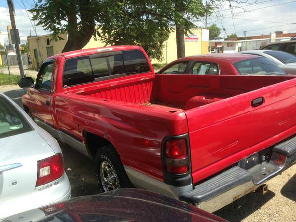 Dodge Ram 1500 1998 photo 2