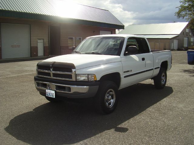 Dodge Ram 1500 1998 photo 4