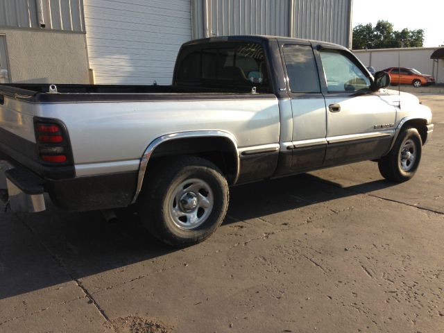 Dodge Ram 1500 1998 photo 2