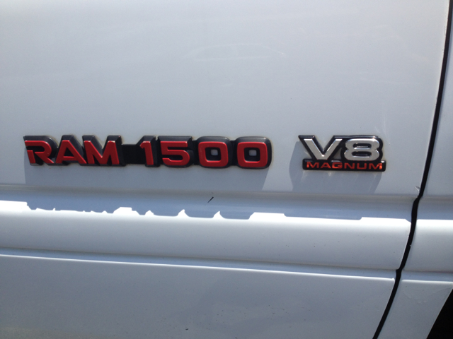 Dodge Ram 1500 1998 photo 2