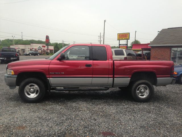 Dodge Ram 1500 Extended Cab 4-wheel Drive LTZ Pickup Truck