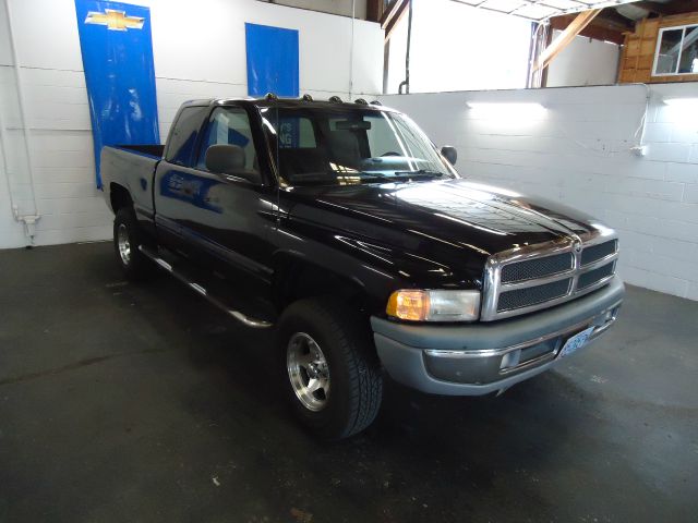 Dodge Ram 1500 1998 photo 3