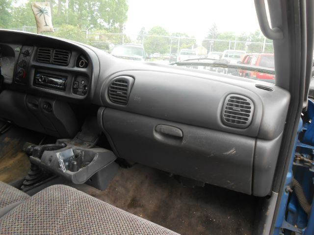 Dodge Ram 1500 1998 photo 12