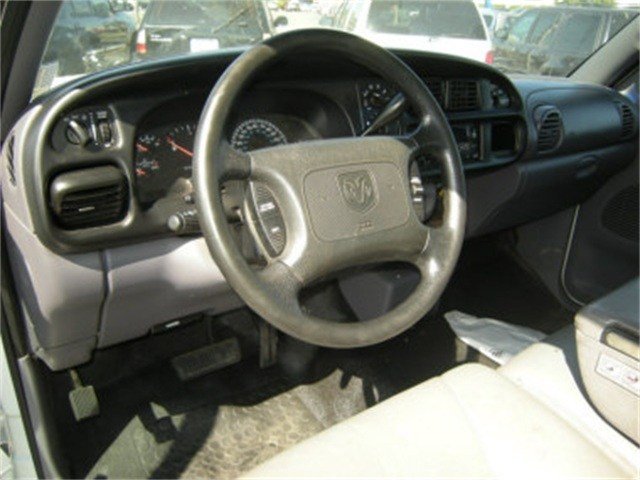 Dodge Ram 1500 1999 photo 3