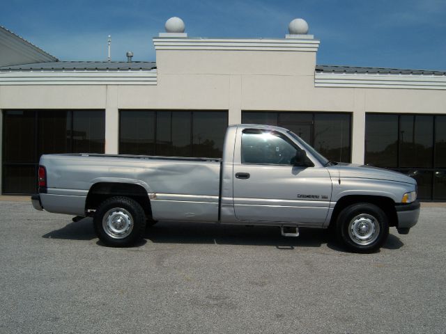 Dodge Ram 1500 1999 photo 2