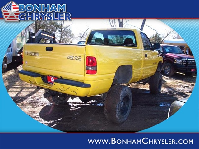 Dodge Ram 1500 1999 photo 2