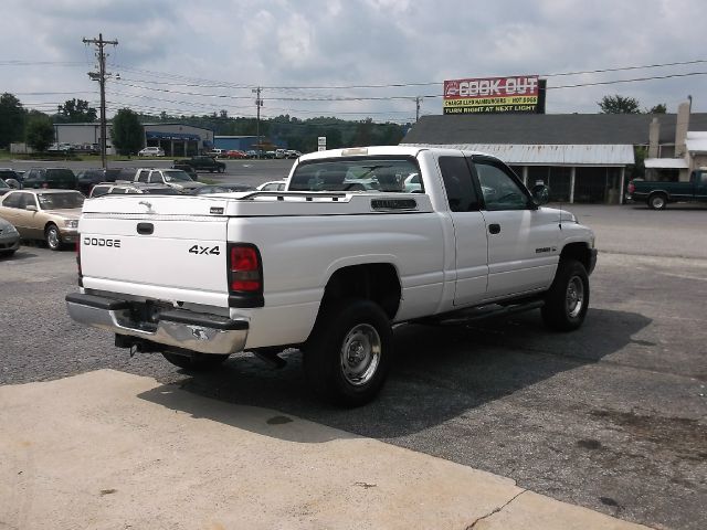 Dodge Ram 1500 1999 photo 2