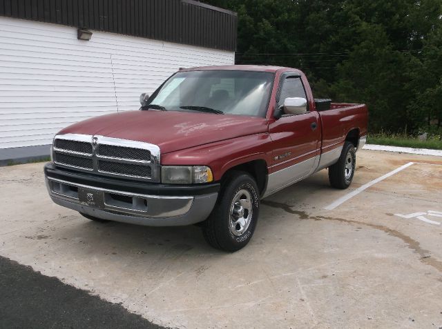 Dodge Ram 1500 1999 photo 3