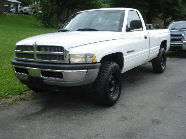 Dodge Ram 1500 1999 photo 2