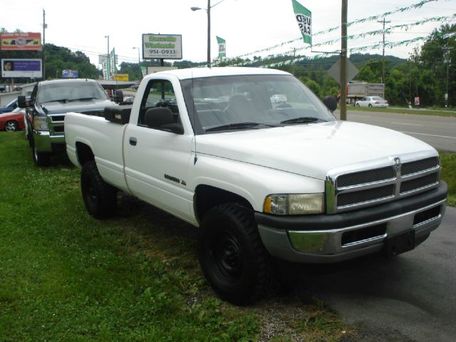 Dodge Ram 1500 1999 photo 3