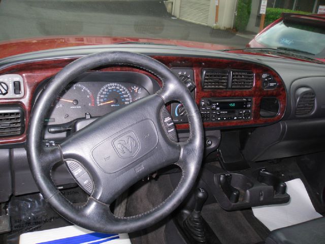 Dodge Ram 1500 1999 photo 1