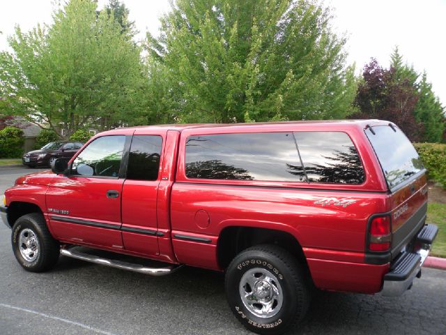 Dodge Ram 1500 1999 photo 2