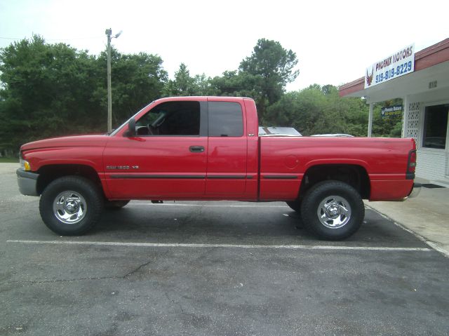 Dodge Ram 1500 1999 photo 2