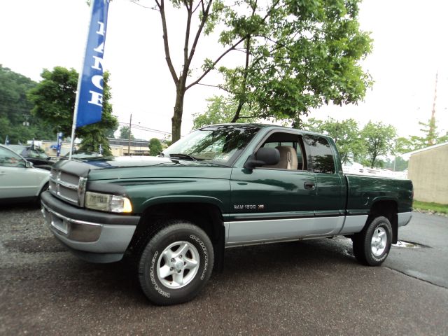 Dodge Ram 1500 1999 photo 1