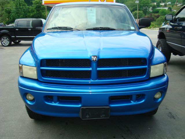 Dodge Ram 1500 1999 photo 2