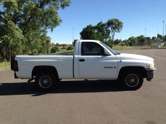 Dodge Ram 1500 1999 photo 2