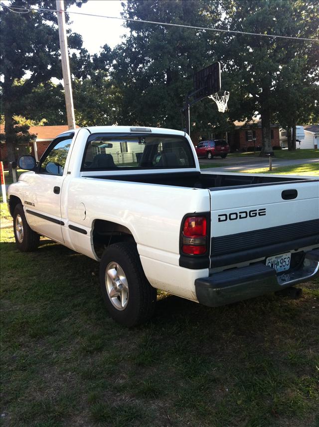 Dodge Ram 1500 1999 photo 1