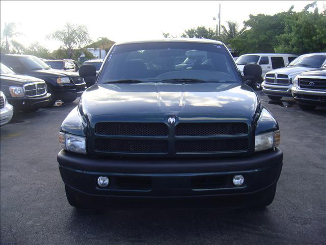 Dodge Ram 1500 Base Pickup Truck