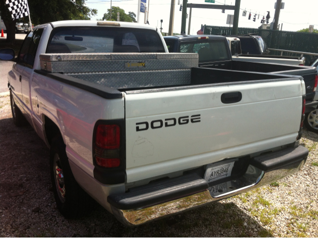 Dodge Ram 1500 1999 photo 3