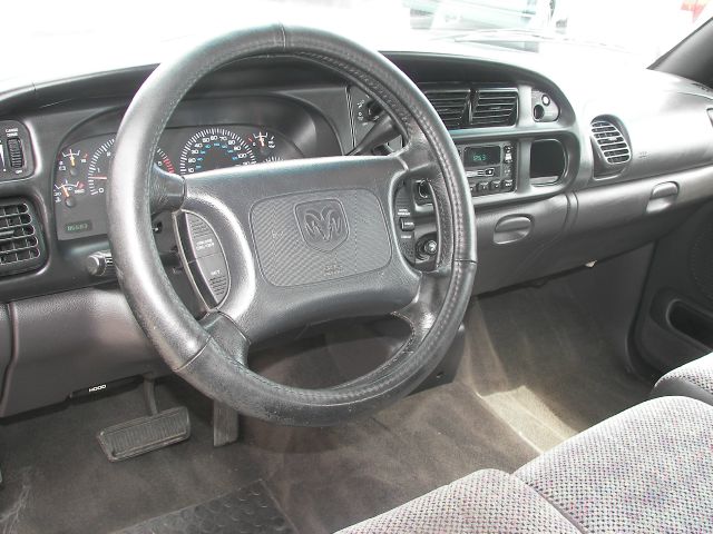 Dodge Ram 1500 2000 photo 1