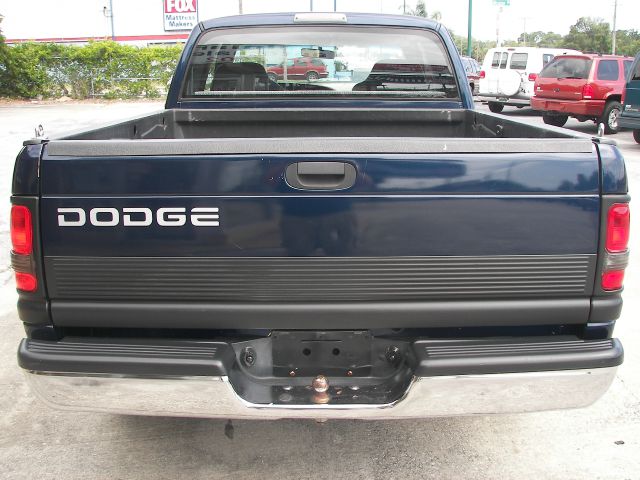 Dodge Ram 1500 2000 photo 22