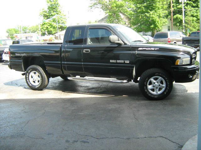 Dodge Ram 1500 2000 photo 4