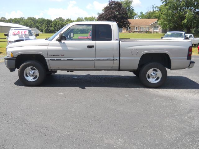 Dodge Ram 1500 2000 photo 4