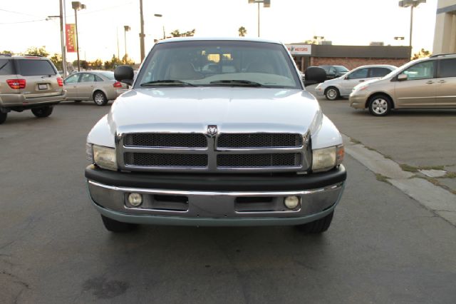 Dodge Ram 1500 2000 photo 4