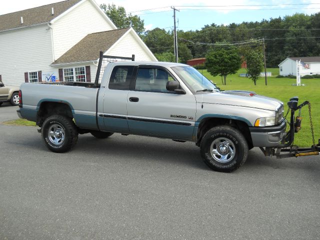 Dodge Ram 1500 2000 photo 4