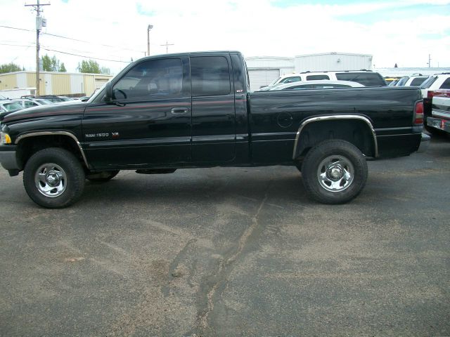 Dodge Ram 1500 2000 photo 15