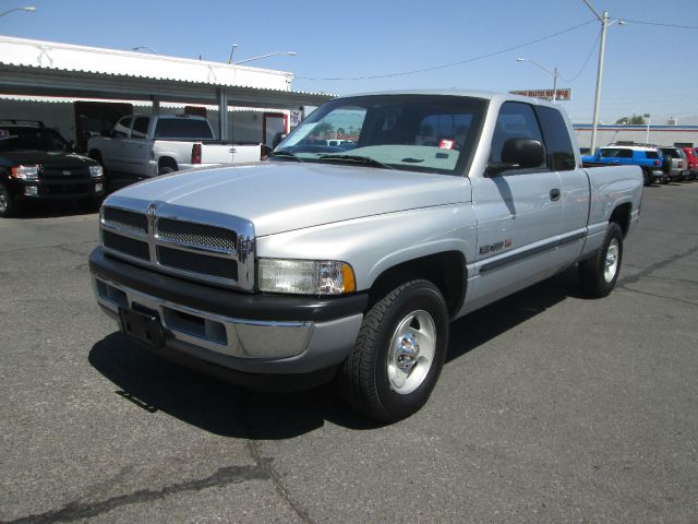 Dodge Ram 1500 2000 photo 4