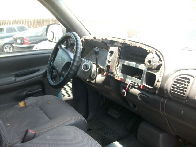 Dodge Ram 1500 2000 photo 3