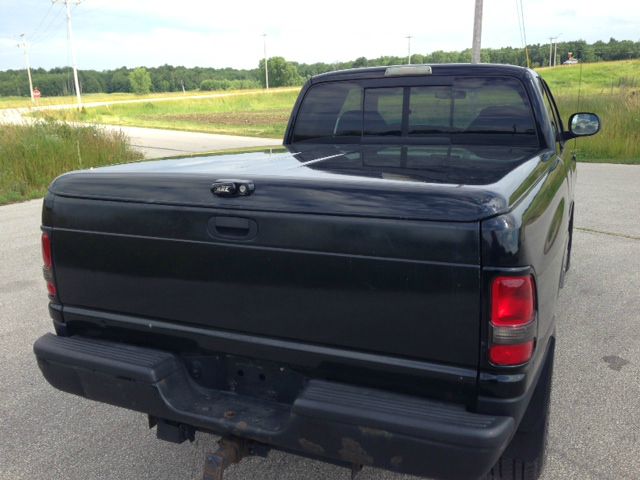 Dodge Ram 1500 2000 photo 1