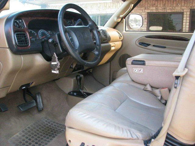 Dodge Ram 1500 2000 photo 1