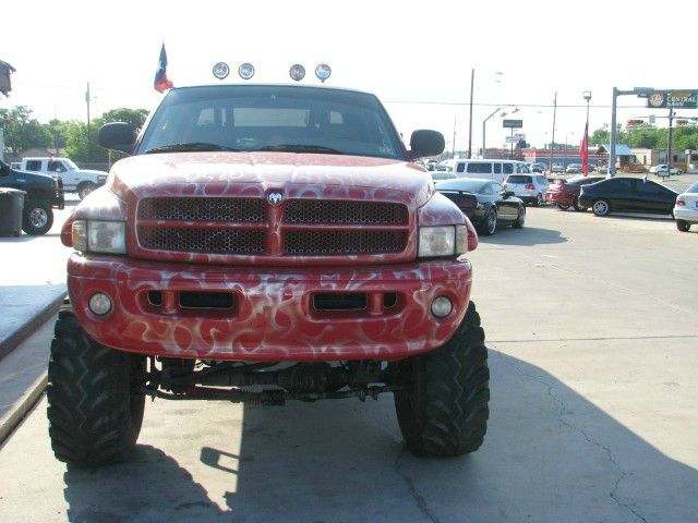 Dodge Ram 1500 2000 photo 2