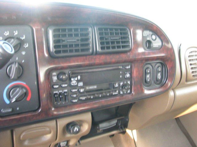 Dodge Ram 1500 2000 photo 4