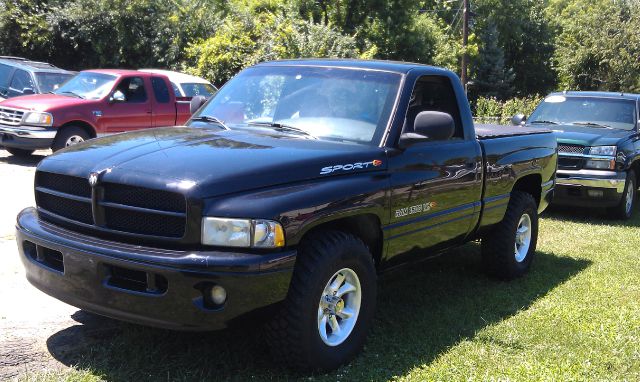 Dodge Ram 1500 2000 photo 1