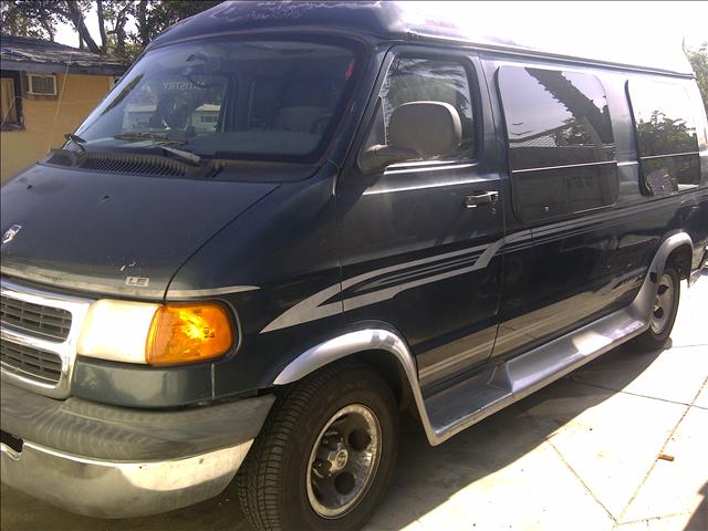 Dodge Ram 1500 Unknown Passenger Van