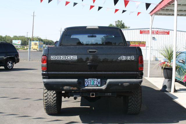 Dodge Ram 1500 2001 photo 4