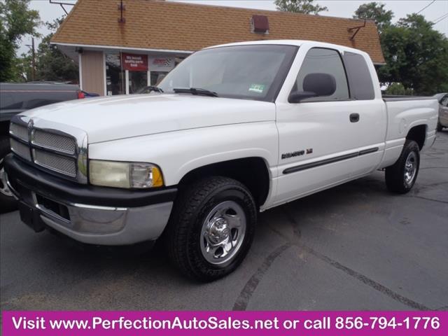 Dodge Ram 1500 2001 photo 1