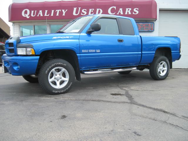 Dodge Ram 1500 2001 photo 1