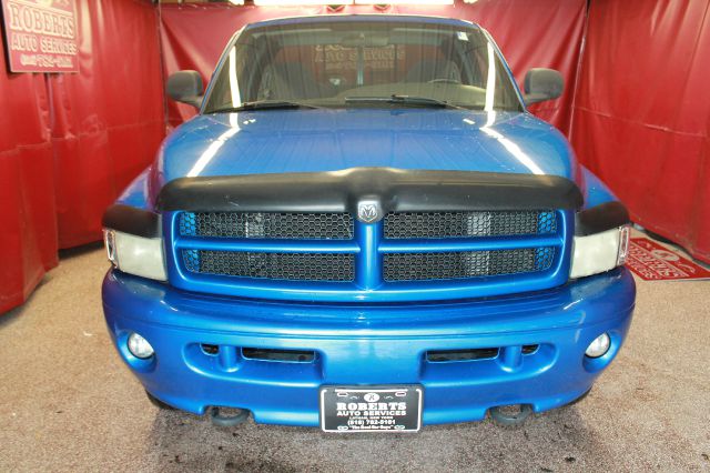 Dodge Ram 1500 2001 photo 2