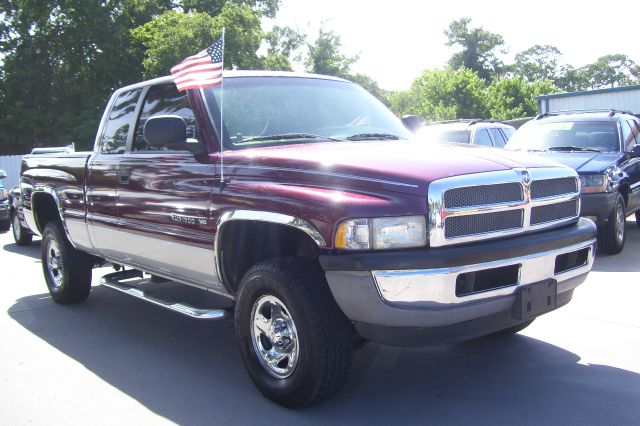 Dodge Ram 1500 2001 photo 3