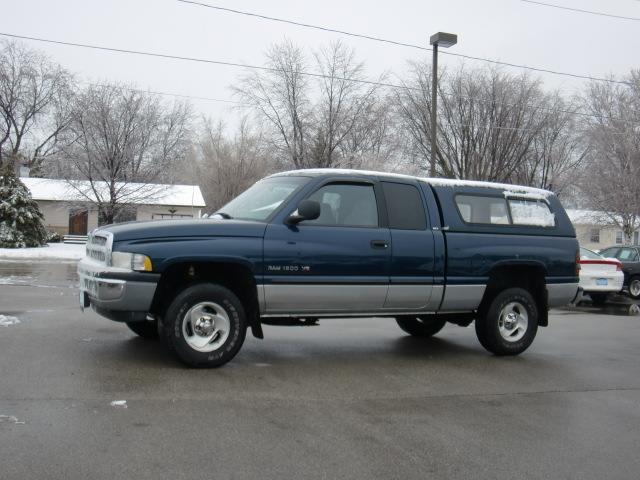 Dodge Ram 1500 2001 photo 2