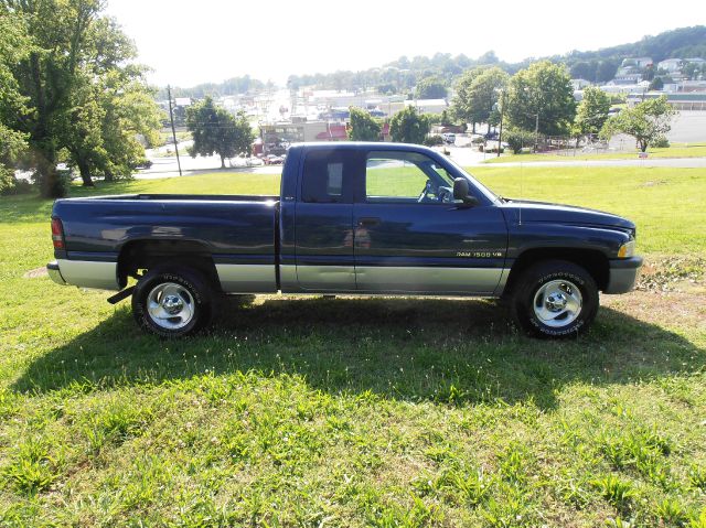 Dodge Ram 1500 2001 photo 3