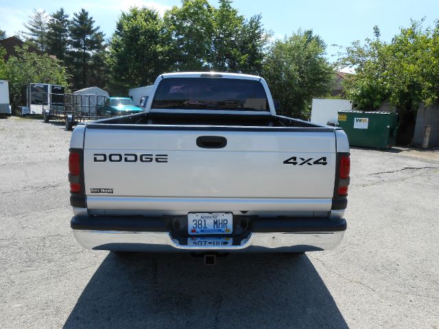 Dodge Ram 1500 2001 photo 3