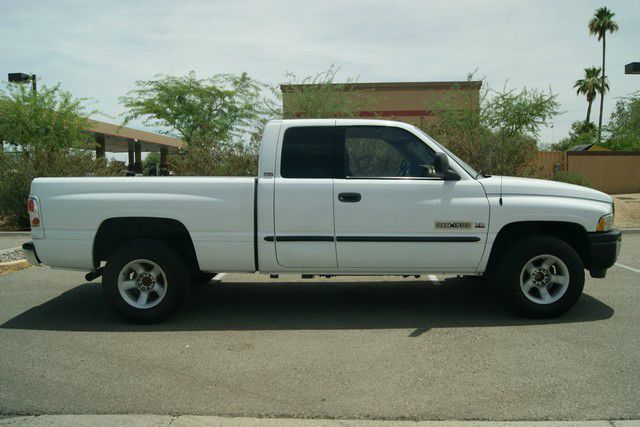 Dodge Ram 1500 2001 photo 4