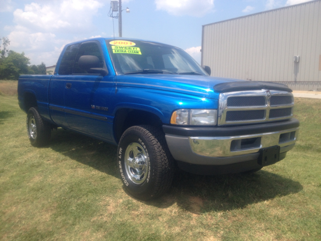 Dodge Ram 1500 2001 photo 3