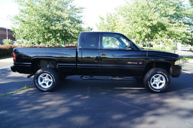 Dodge Ram 1500 2001 photo 37